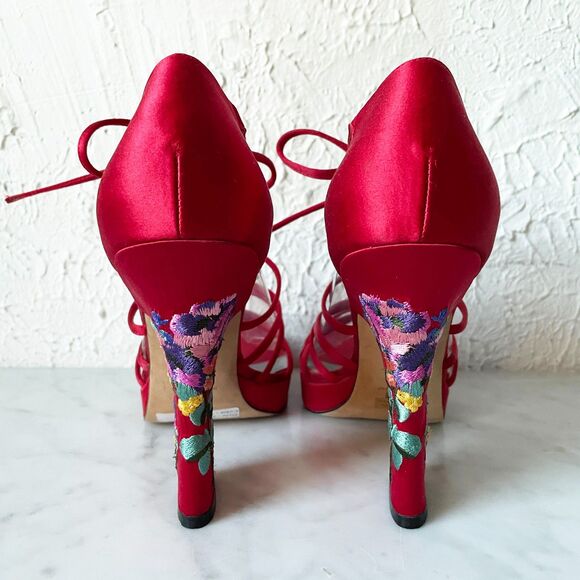 JLo Red Satin Strappy Heels Embroidered Floral Tie Sandals - Women's Size 9-1/2 - Picture 5 of 7